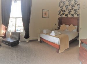 Deluxe Double Ensuite with Bath & Shower